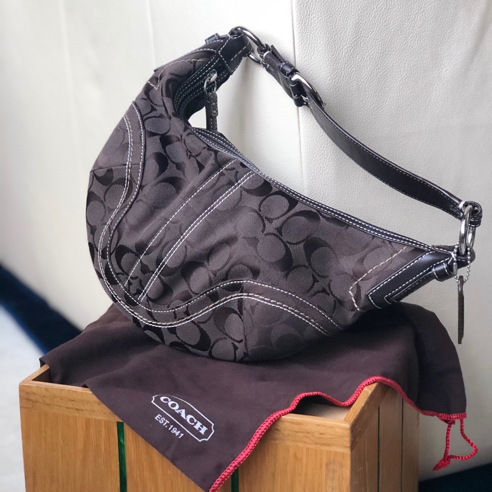 Coach vintage hobo shoulder bag